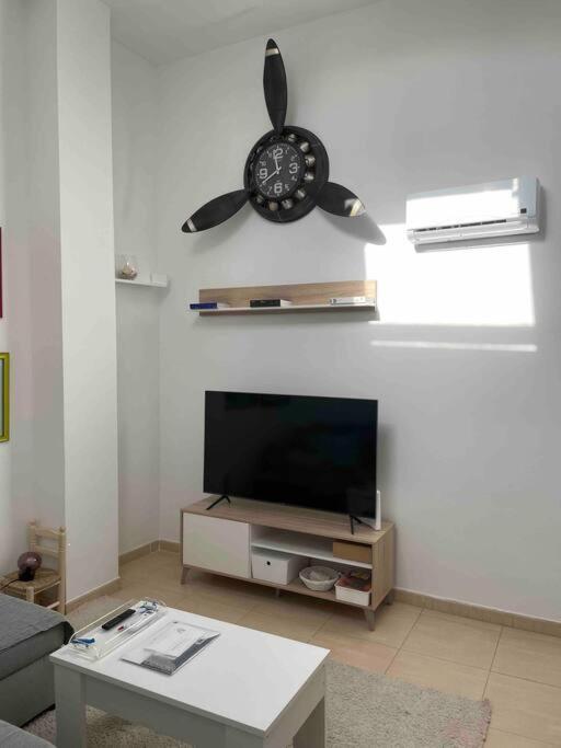 Apartamento Recien Reformado En Barajas Pueblo Madrid Bagian luar foto