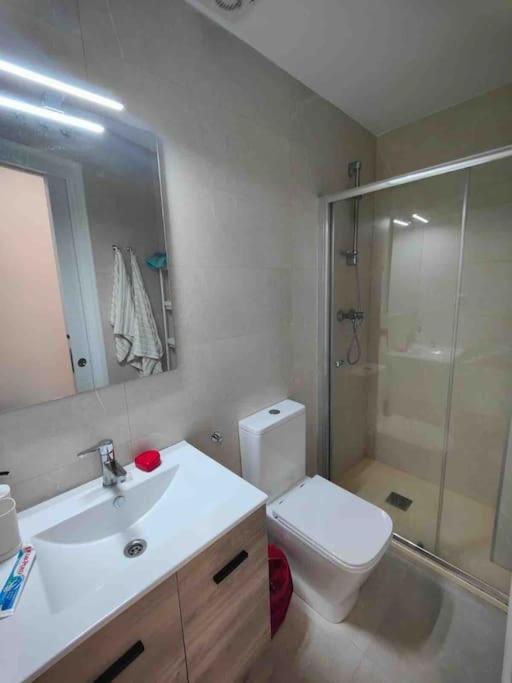 Apartamento Recien Reformado En Barajas Pueblo Madrid Bagian luar foto
