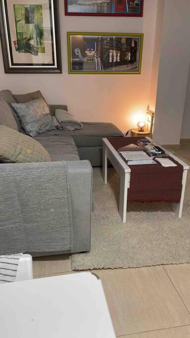 Apartamento Recien Reformado En Barajas Pueblo Madrid Bagian luar foto